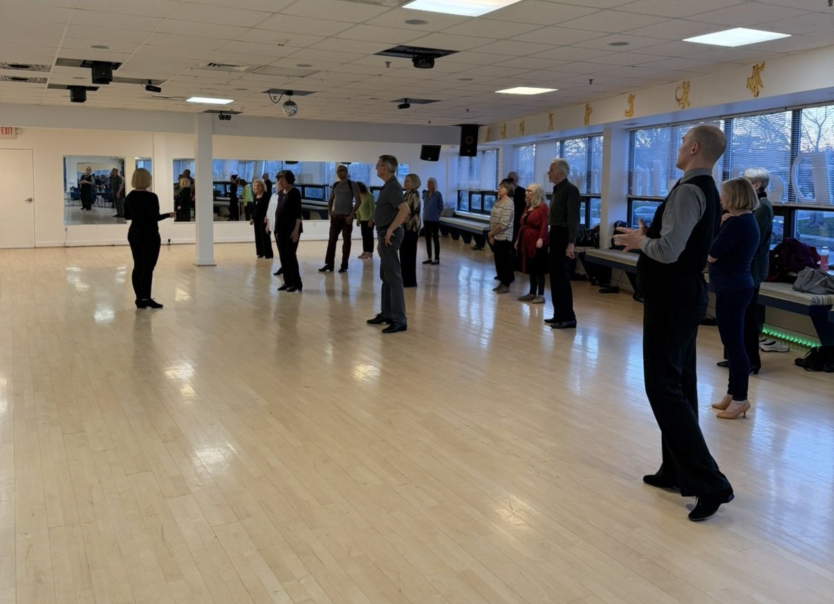 Group Ballroom Dance Classes